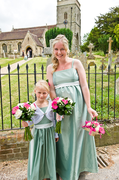 Bridesmaids in green! Bridesmaids in green!