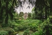 A Scottish wedding at the Larmer Tree Gardens
Salisbury, Wiltshire
Lucy & Simon