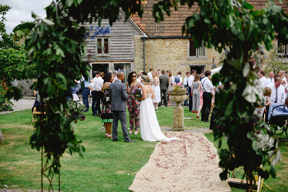 Somerset Wedding Photographer,Court Farm Standerwick