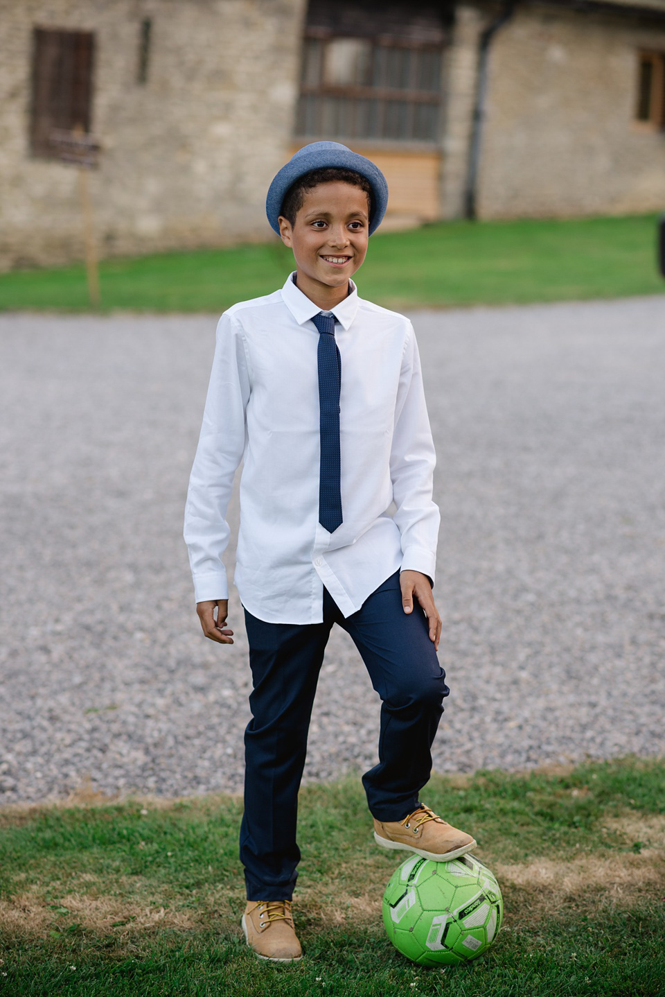 Wedding Photographer Somerset,Standerwick Court Farm Barn